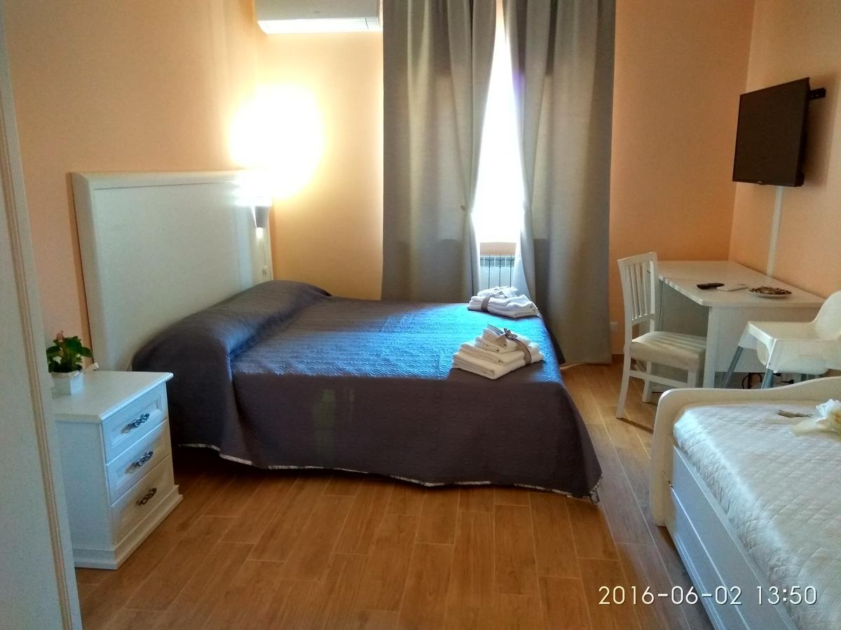 Bed and Breakfast Le Camelie Marina di Ginosa Exterior foto