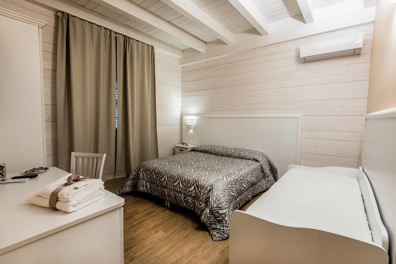 Bed and Breakfast Le Camelie Marina di Ginosa Exterior foto